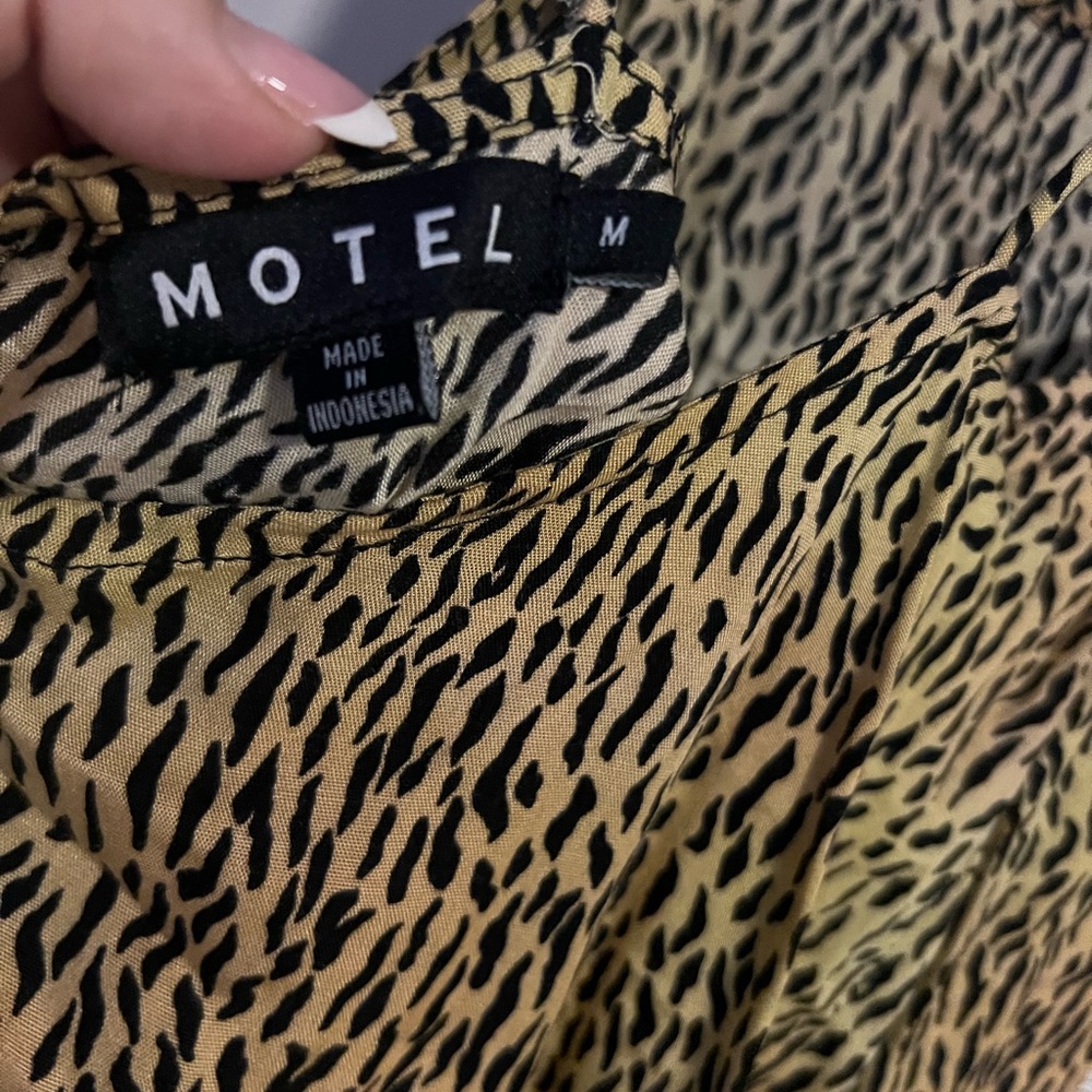 Motel Rocks Leopard Print Dress Size M